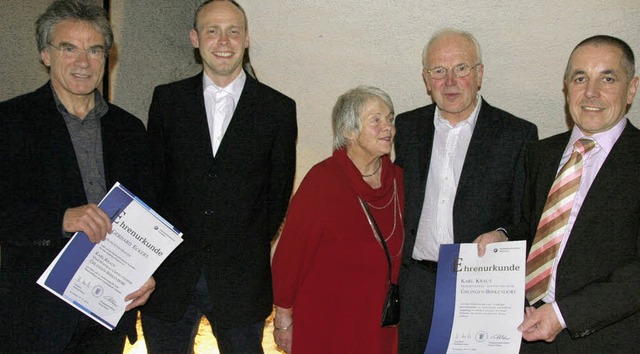 Auszeichnung der Innung und Handwerksk...e  Norbert Zeilfelder von der Innung.   | Foto: Birgit Rde /Wilfried Dieckmann