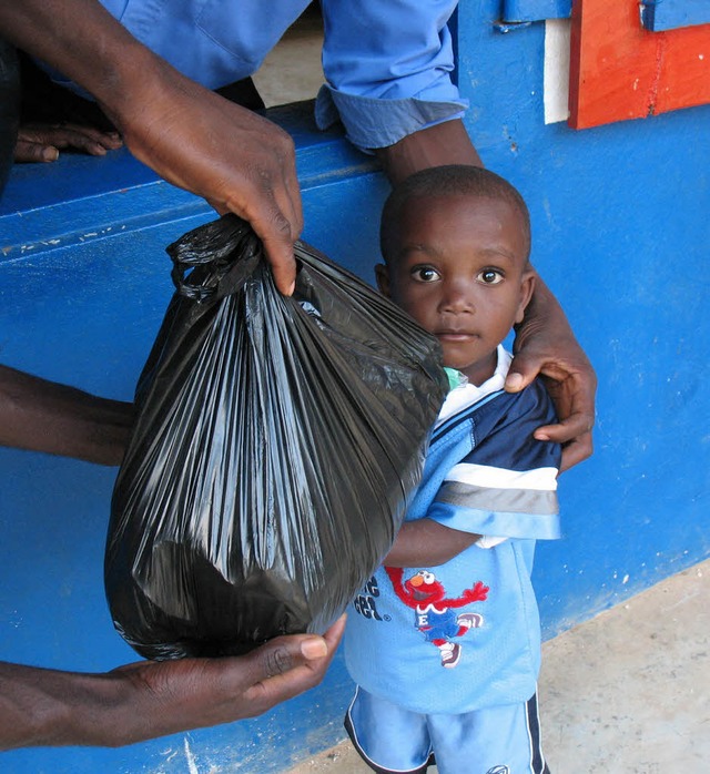 haiti  | Foto: pwoje men contre