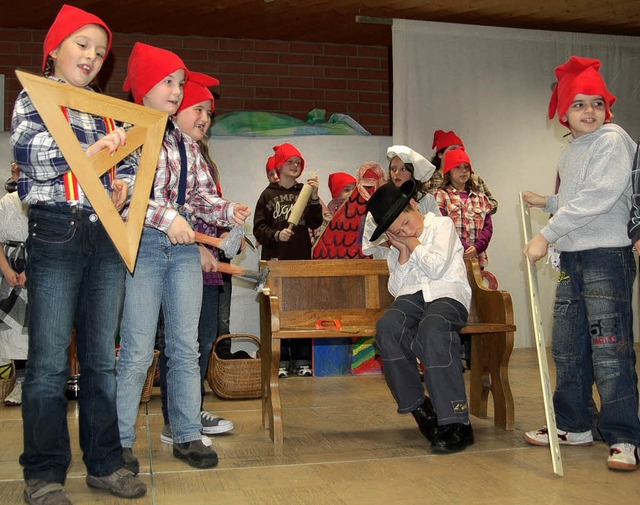 Die Schler der zweiten Klasse kamen a...hrigen Bestehen der Silberbergschule.   | Foto: Ulrike Jger