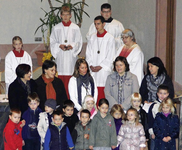 Die Kindergartenkinder gestalteten den...enst zum Patrozinium in Mahlberg mit.   | Foto: Ulrike Hiller