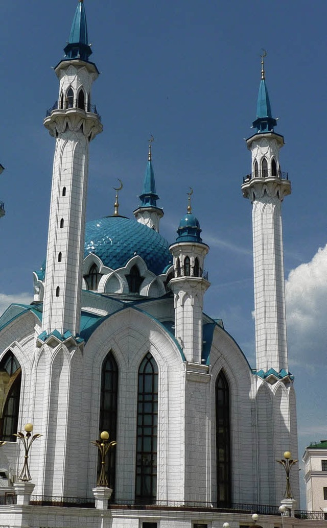 6000 Menschen finden hier Platz: die Kul-Sharif-Moschee   | Foto: Kiefer