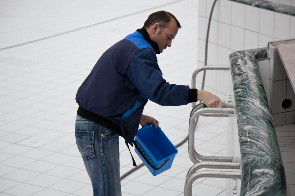 Im Badeparadieses Schwarzwald legen die Handwerker letzte Hand an.