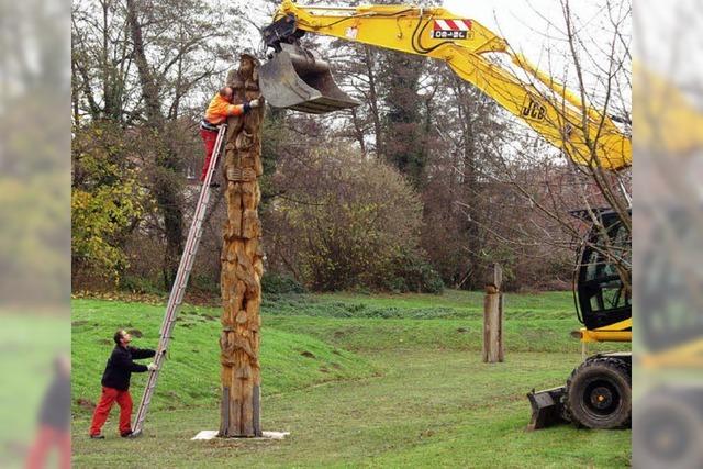 Die Holz-Skulpturen gehen auf Wanderschaft