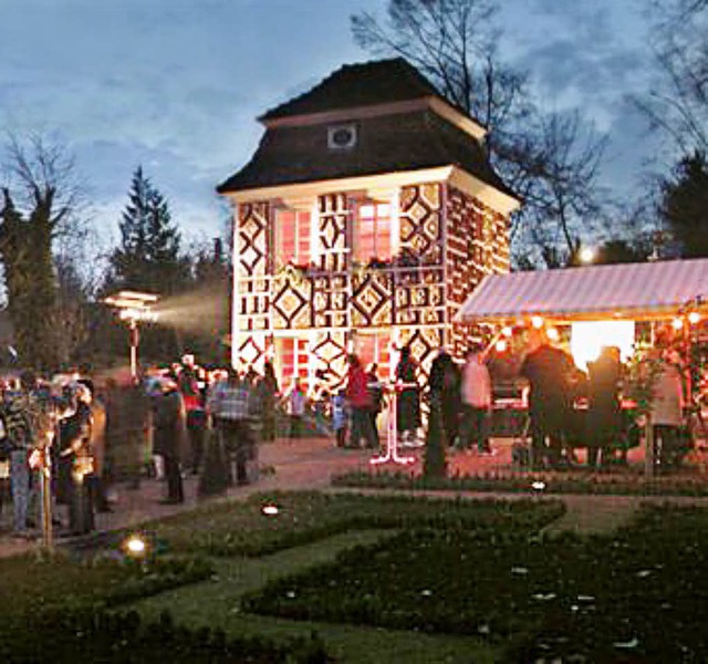 Das Knusperhuschen im Prinzengarten ist das Ziel der Stadtfhrungen im Advent.   | Foto: Privat