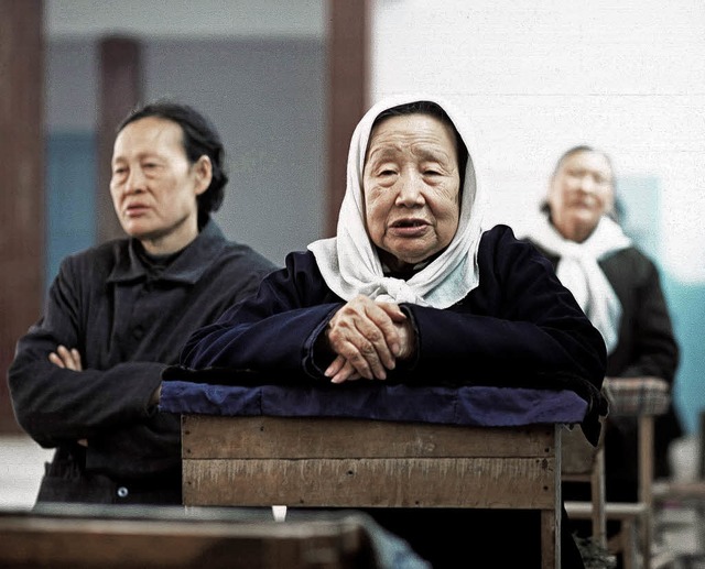 &#8222;Eine groe Sehnsucht nach Spiri...gengebet in einer chinesischen Kirche   | Foto: epd