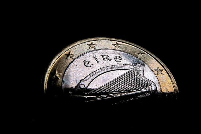 Irland schlüpft unter den Euro-Rettungsschirm