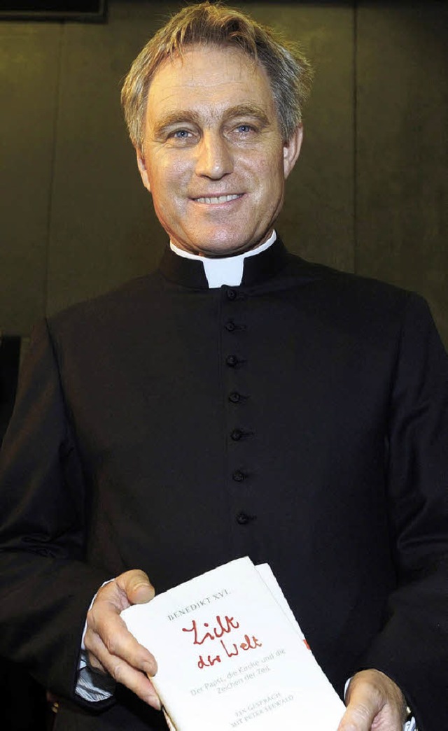 Georg Gnswein, Privatsekretr des Papstes   | Foto: DPA