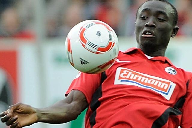 SC Freiburg bangt um Torjger Papiss Ciss