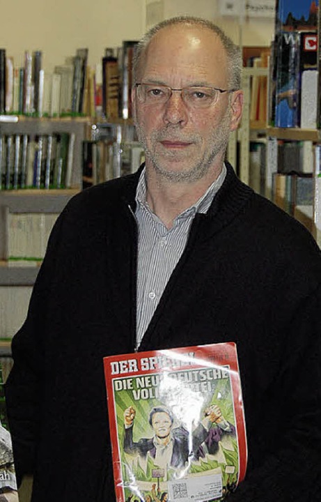 Zeitschriften in der Bibliothek leben ...ie nicht reduzieren, anderswo sparen.   | Foto: Valentin Ammann