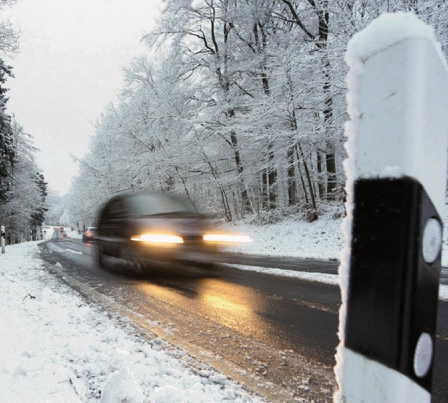 Bei Schnee mssen Autofahrer vorsichtig sein.   | Foto: SP-X