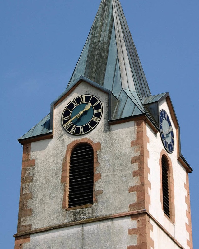 Stumm in der Nacht: Die Petruskirche g...ab. Das finden nicht alle Brger gut.   | Foto: Wolfgang Roth