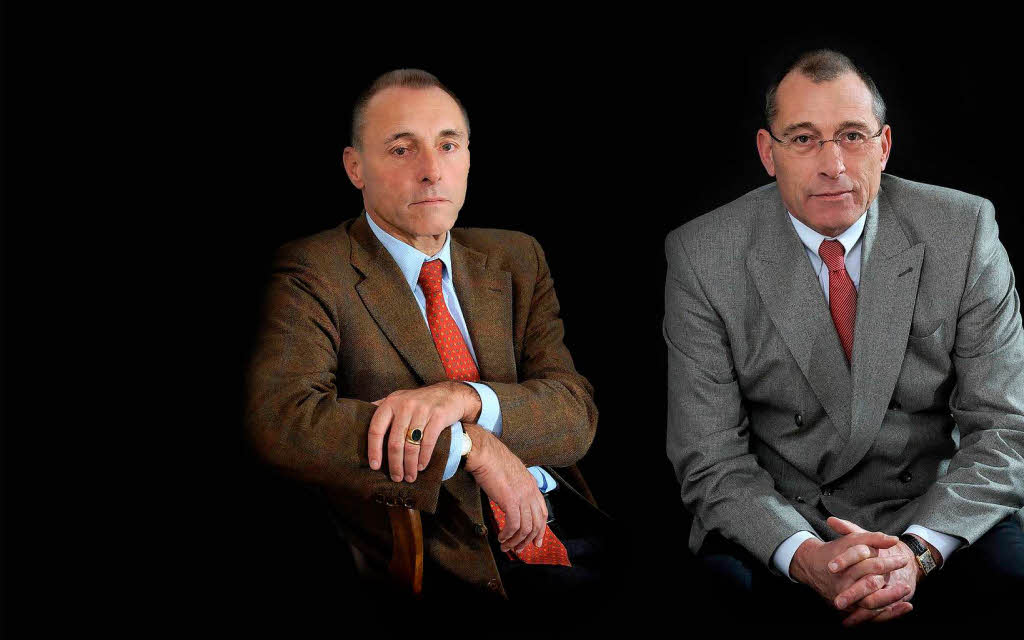 Diskretion ist eine elementare Tugend bei den Ttigkeiten der Brder Hermann (links) und Hans-Joachim Harrer  .