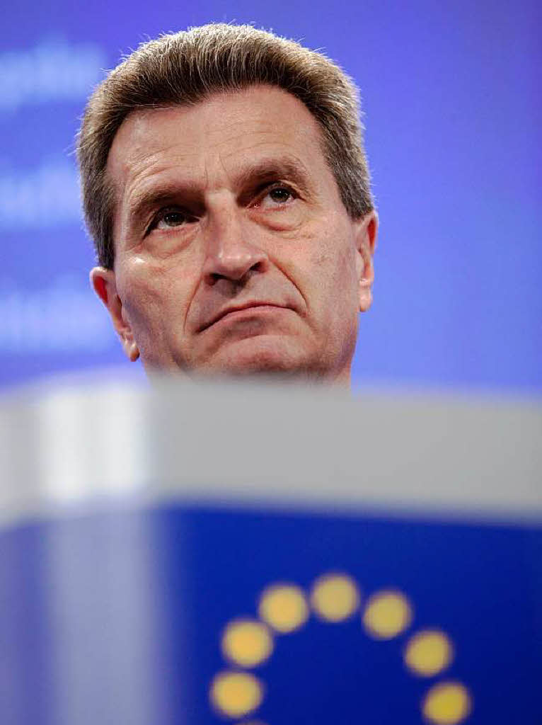Gnther Oettinger:  Der Ministerprsident von Baden-Wrttemberg wechselte zur EU nach Brssel. Die Idee dahinter: „Eine ungeliebte lahme Ente von einer wichtigen CDU-Bastion zu entfernen"