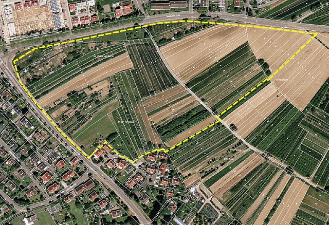 Im Winkel zwischen Fessenbacher Strae...nks) liegt das knftige Neubaugebiet.   | Foto: Stadt Offenburg/A. Riesterer