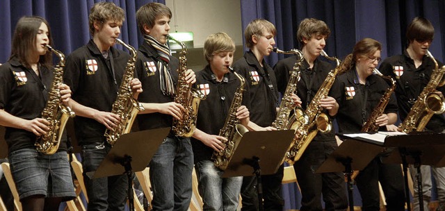 Volles Rohr: die Saxofonriege des Frei...n Auftritt in Bad Krozinger Kurhaus     | Foto: Hans Jrgen Kugler