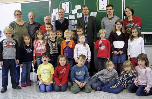 Die Kooperationsklasse in Oberprechtal...no Hurth (hinten Dritter von rechts).   | Foto: Roland Gutjahr