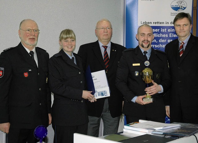 Fr die Bundespolizeiinspektion Offenb...nminister Uwe Schnemann (von links).   | Foto: pol