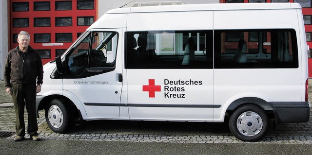 Schon getestet: Rudolf Schneider ist b... mit dem neuen DRK-Fahrzeug gefahren.   | Foto: jut