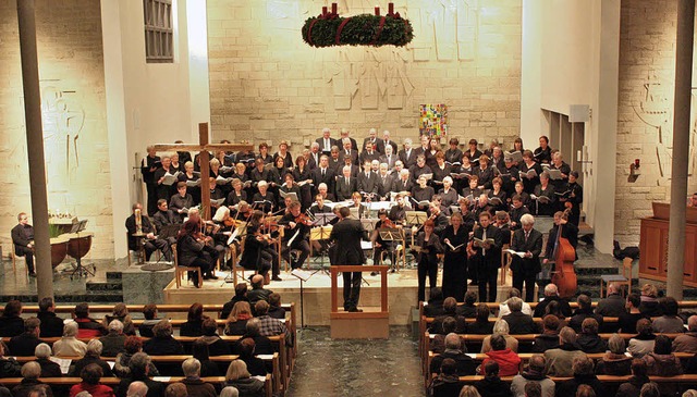 Mozarts Requiem in der Gundelfinger Bruder-Klaus-Kirche.   | Foto: Fssler