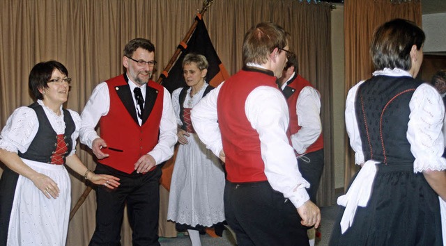 Inzwischen hat die Volkstanzgruppe ein groes Repertoire.  | Foto: privat