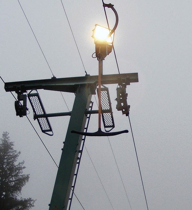 Der Herrischrieder Lift geht am  Woche...rter Nachtlaufbeleuchtung  in Betrieb.  | Foto: WOLFGANG ADAM