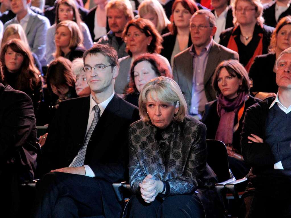 Nordrhein-Westfalens Ministerprsidentin Hannelore Kraft (SPD, Mitte) und ihr Ehemann Udo Kraft (links)