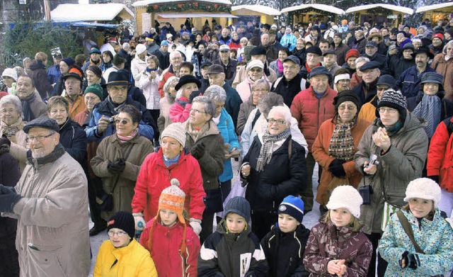 Tausende strmten am Wochenende zum Weihnachtsmarkt in der Ravennaschlucht.   | Foto: Dieter Maurer