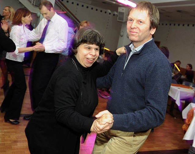 Valerie Mark und Hans Martin Henning beim Tanzen  | Foto: rita eggstein