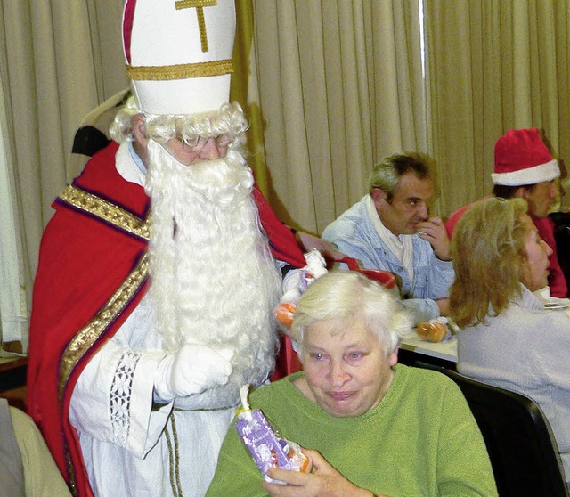 Der Nikolaus im Markus-Pflger-Heim.   | Foto: Georg Diehl