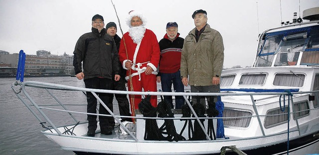 Statt in der Kutsche auf der Yacht: Der Nikolaus   | Foto: Heinz Vollmar