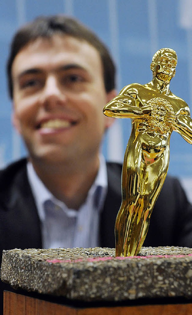Nils Schmid mit &#8222;Oscar&#8220;   | Foto: dpa