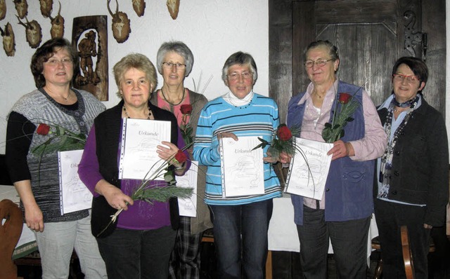 Beim Adventskaffee der Landfrauen aus ... Bleibach waren auch Ehrungen fllig.   | Foto: Bettina Rietschle