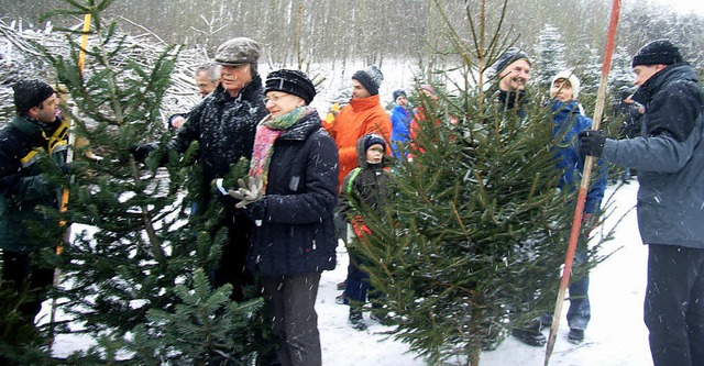Der Weihnachtsbaumverkauf  war in Inzl...sch. Er fiel dem Sparzwang zum Opfer.   | Foto: Hgg
