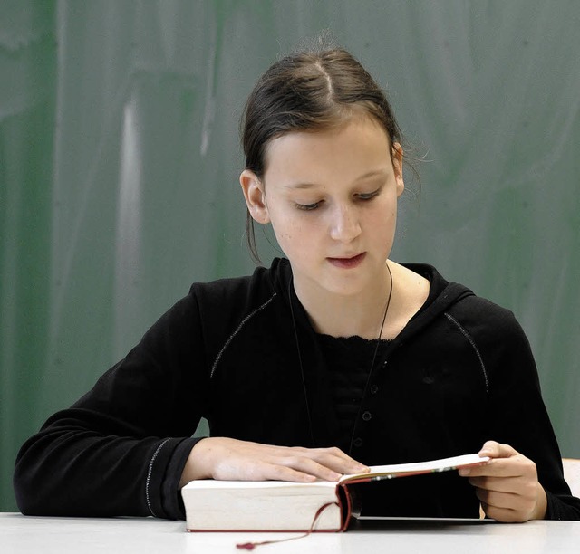 Helen Ganter wird das Erasmus-Gymnasiu...sewettbewerb auf Kreisebene vertreten.  | Foto: Markus Zimmermann