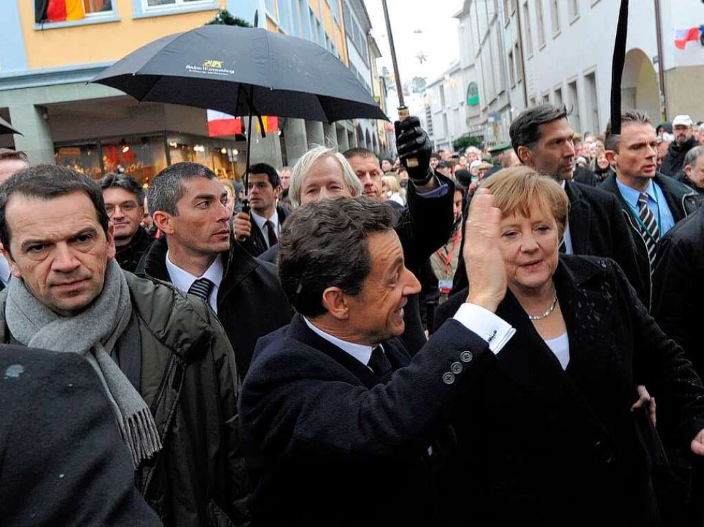 Prsident und Kanzlerin: Sarkozy und Merkel treffen sich in Freiburg.