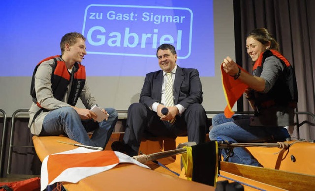 Hobbysegler Gabriel muss hier nicht Flagge zeigen, sondern Flagge erkennen.  | Foto: Thomas Kunz