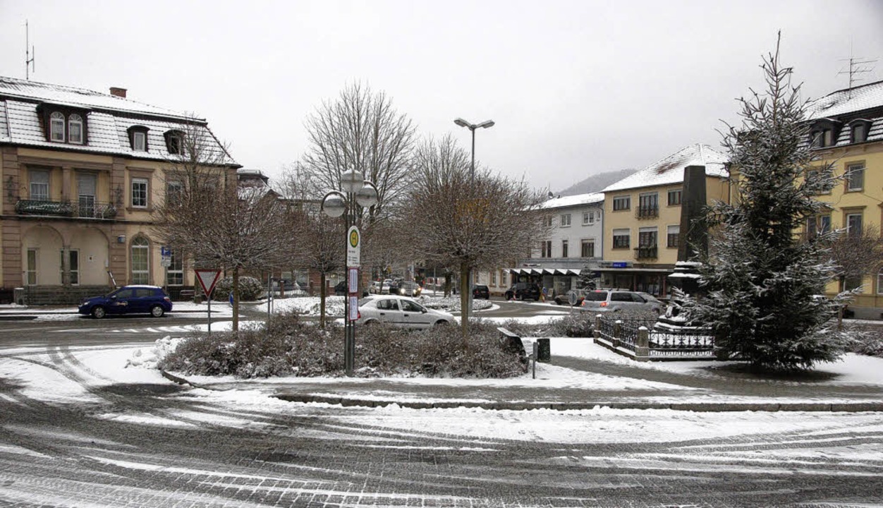 Der Kreisel am Bahnhofplatz bestimmt den Haushaltsplan 2011 der Stadt Wehr  | Foto: Krug