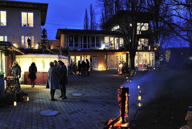 Stimmungsvoller Vorweihnachtszauber im Hausgrn.  | Foto: dieter erggelet