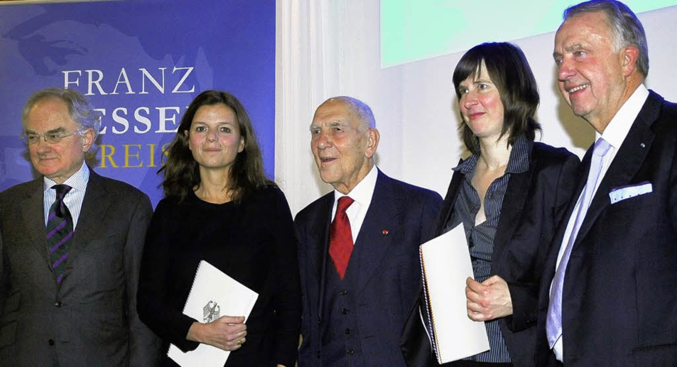 Gruppenbild mit Autorinnen (v. l.): Be...r Verleihung des Franz-Hessel-Preises   | Foto: Thomas Kunz