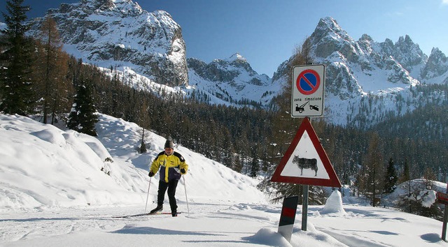 Gesperrt: Im Sommer fahren hier Motorr...Strae den Langlufern und Wanderern.   | Foto: Christian Schreiber