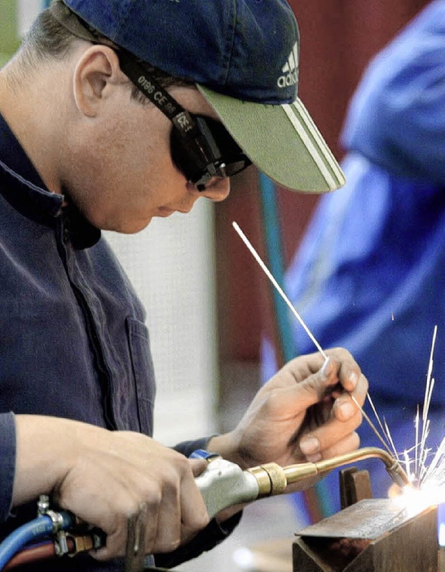 Die berufliche Bildung soll gestrkt werden.   | Foto: dpa