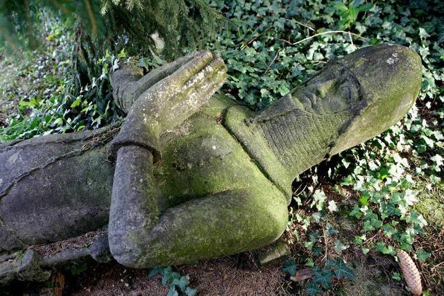 Fotos: Verschollene Bertold-Statue von Meienheim