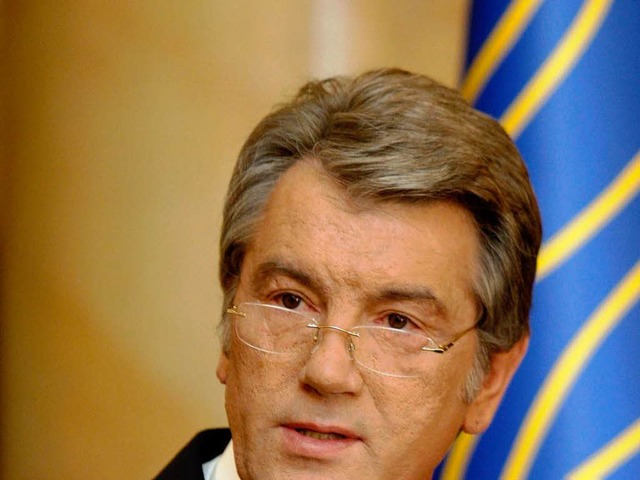 Von Januar 2005 bis Februar 2010 bekle... das Amt des ukrainischen Prsidenten.  | Foto: dpa