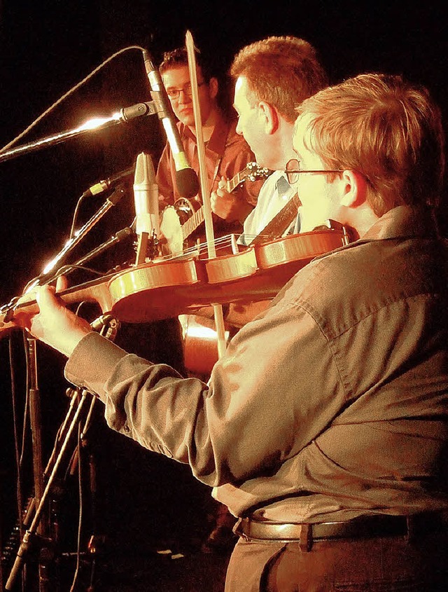 Michael Cleveland (im Vordergrund) mit seiner Band Flamekeeper.   | Foto: Privat