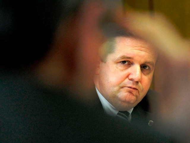 Stefan Mappus vor dem Untersuchungsausschuss des Landtags.  | Foto: dpa