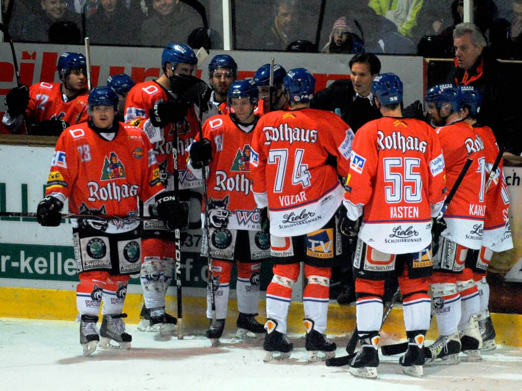 Packendes Derby in Freiburg: Erst liegen die Wlfe hinten, dann erzielen sie den Ausgleich – und verlieren schlielich doch mit 4:5.