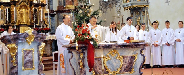 Diakon Martin Jablonsky (links) und  P...achtsgottesdienst in Niederschopfheim.  | Foto: RENATE TEBBEL