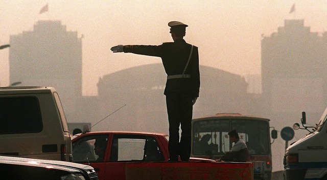 Peking hat seit langem mit dem Autoverkehr zu kmpfen   | Foto: AFP