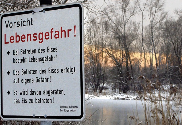 Auch am Baggersee in Ottenheim steht ein Warnschild.  | Foto: Patric Stippich