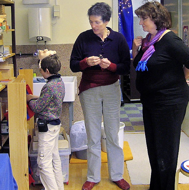 Brbl Mielich beim Besuch im Montessori-Kindergarten.   | Foto: Privat